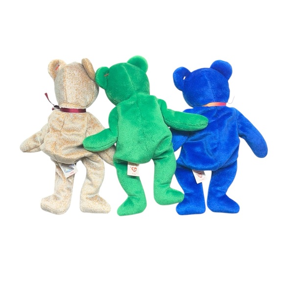 The Beanie Babies
Collection® Bear Trio - Tan, Green, and Blue - Picture 2 of 12
